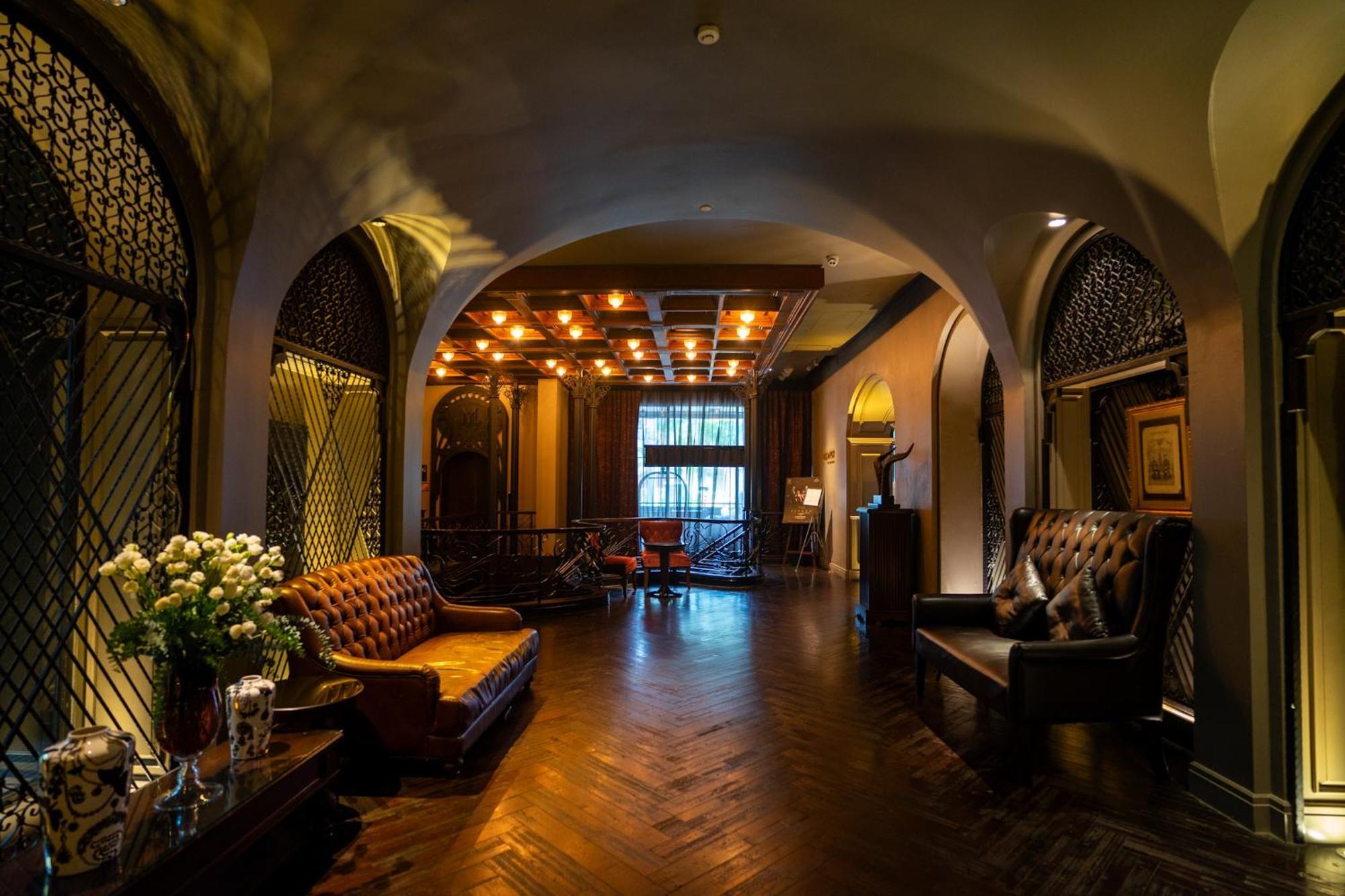 Hotel Muse Bangkok, Autograph Collection Exterior foto The lobby of the hotel